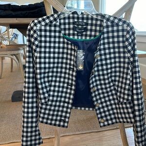 Women’s cropped blazer
